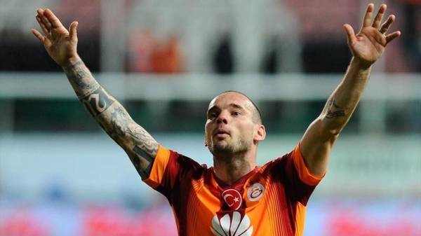 Sneijder: "Favori Atletico Madrid"