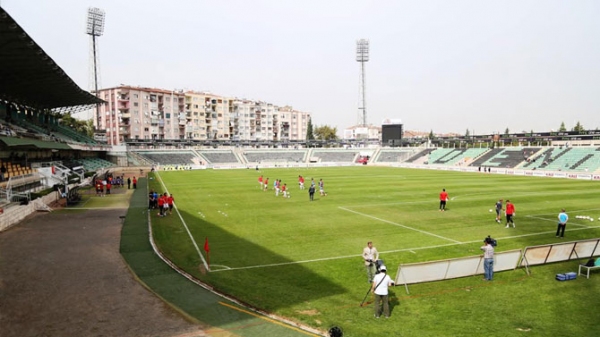 Denizli Atatürk Stadı'na hırsızlar girdi