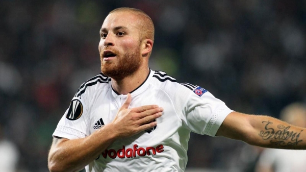 Gökhan Töre Avrupa'da asist krallığı için yarışıyor