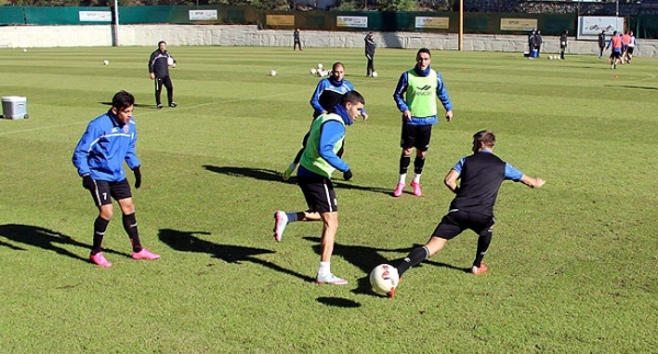 Kardemir Karabükspor'da iki eksik