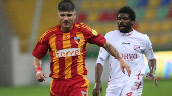 Kayserispor'da Barış Özbek gitti!