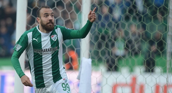 Sercan Bursaspor'da ilklere imza atıyor