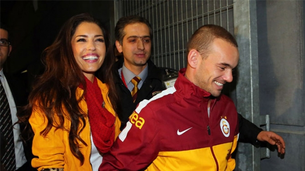 Sneijder'den yeni dövme!