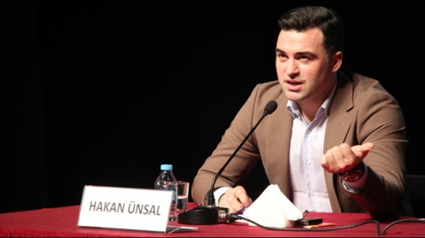 Hakan Ünsal: "İstifalar çözüm değil"