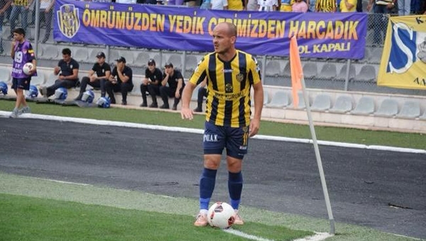 Sertan Vardar: "Önemli olan üst lige çıkmak"