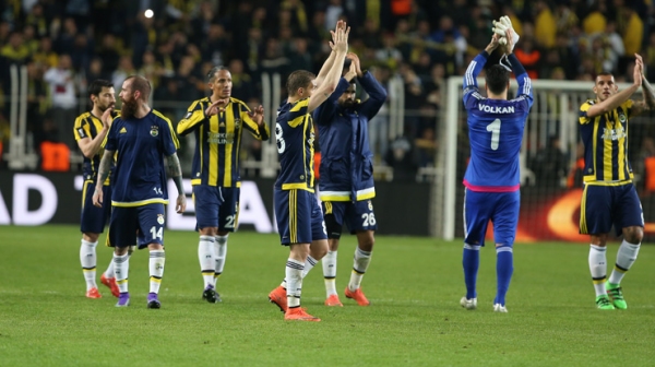 Fenerbahçe Topallamadı!