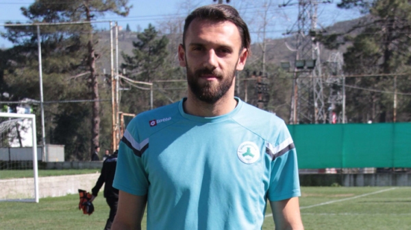 Konyaspor, Vedat’ı bitiriyor