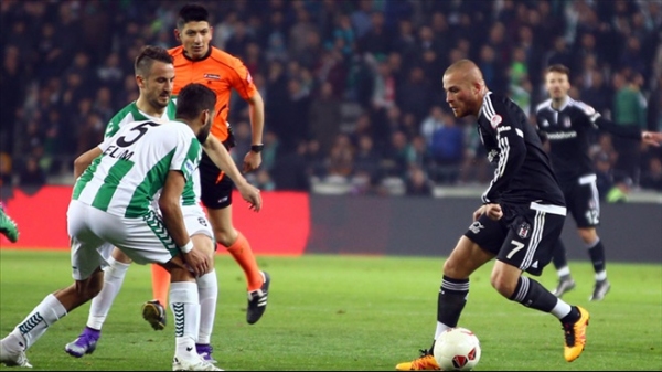 Torku Konyaspor, Meha ile çeyrek finalde!