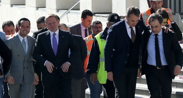 Gümüşdağ, Vodafone Arena'yı gezdi