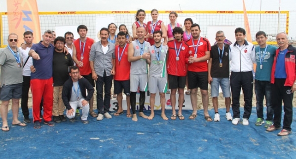 İşitme Engelliler Plaj Voleybolu Şampiyonası sona erdi