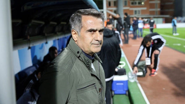 Şenol Güneş: "Savaşan bir takım olacağız"