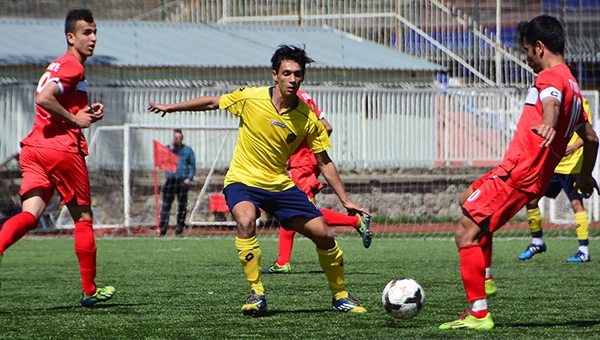 Sporun Gücü Gençlerle Futbol Turnuvası başladı