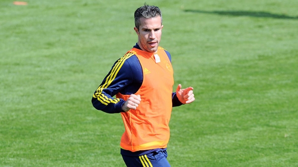 Van Persie: "Aranıza döneceğim"