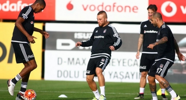 Beşiktaş, şampiyonluk için sahaya çıkıyor