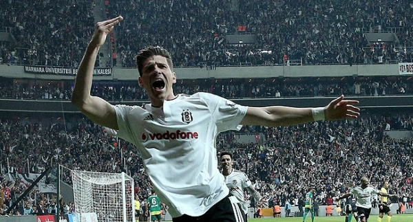 İşte Gomez'in Beşiktaş'ta kalma şartı!