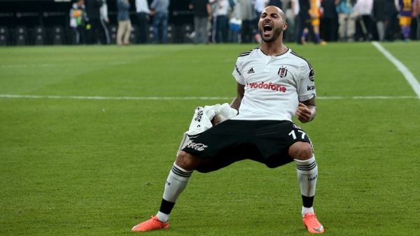 Quaresma: "Ne teklif aldım, ne de görüşme yaptım!"