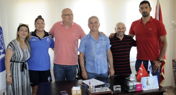 Çanakkale Belediyespor'da iki imza