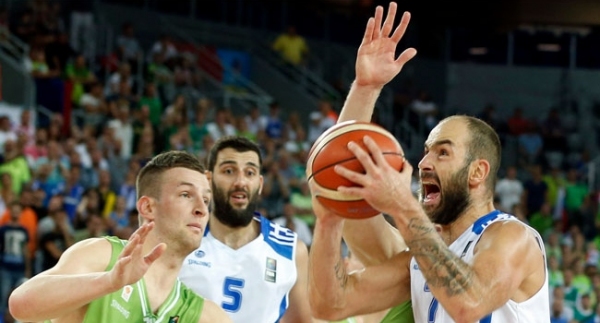 Omic, Anadolu Efes yolunda