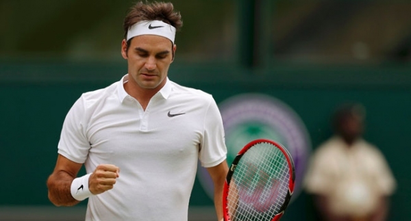 Federer çeyrek final biletini cebine koydu