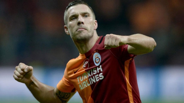 Podolski bırakacak mı? 