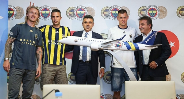 Fenerbahçe'den 3 yıllık imza