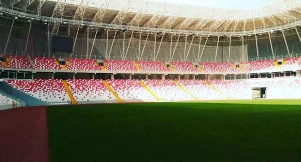 Sivasspor yeni stadında ilk sınavına çıkıyor