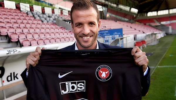 Van der Vaart, Osmanlıspor maçı kadrosunda