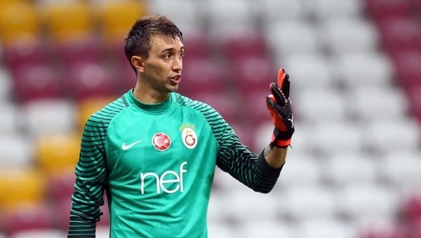 Muslera: "Hayalim İngiltere Premier Ligi'nde oynamak"