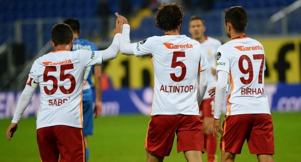 Cimbom deplasmanda sevindi