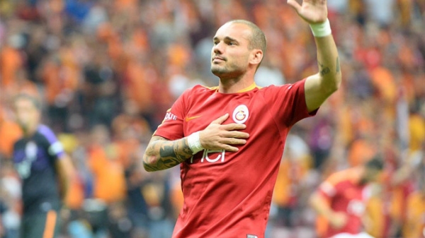 Rekor hırsı Sneijder'i yaktı...