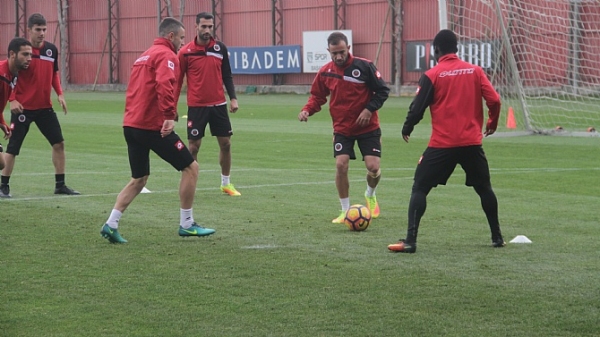 Gençlerbirliği, Kayserispor'a konuk olacak!