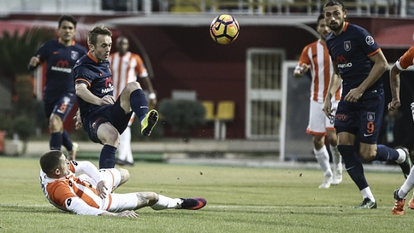 Adanaspor yenilerinden istediğini alamadı!