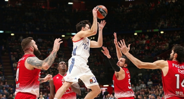 Anadolu Efes'in konuğu Bamberg