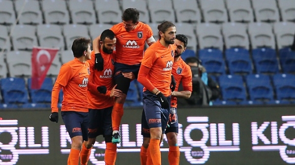 Başakşehir, Avrupa'da da zirveye oynuyor!