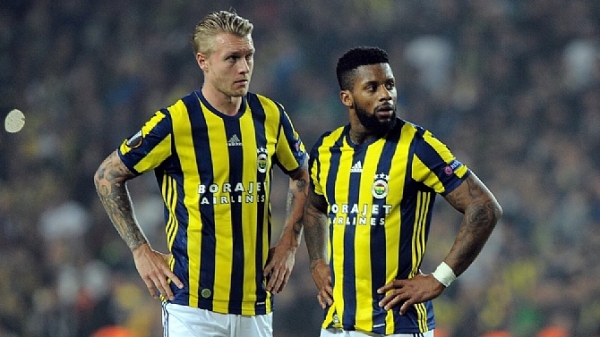 Chelsea'den Simon Kjaer'e kanca