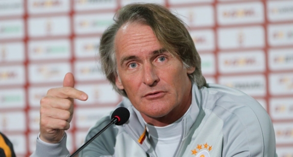 Riekerink: "Bütçe dahilinde transfer yapabiliriz"