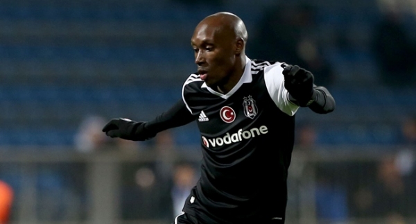 Beşiktaş'ta Hutchinson sakatlandı