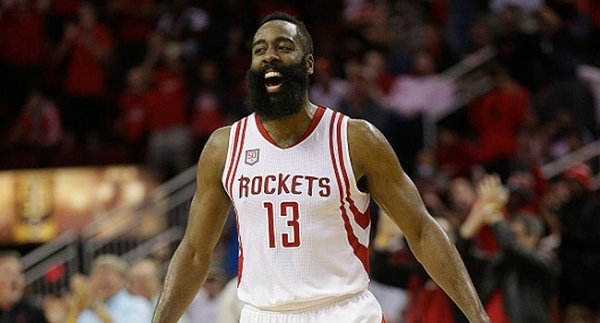 Harden, Rockets tarihine geçti