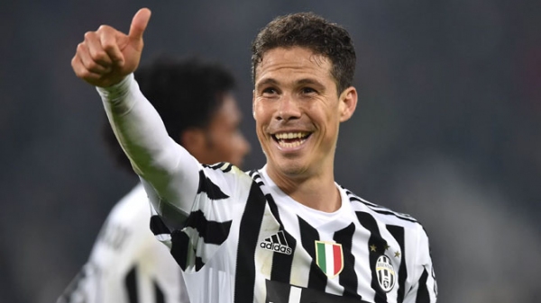 Hernanes'te rakip kalmadı!