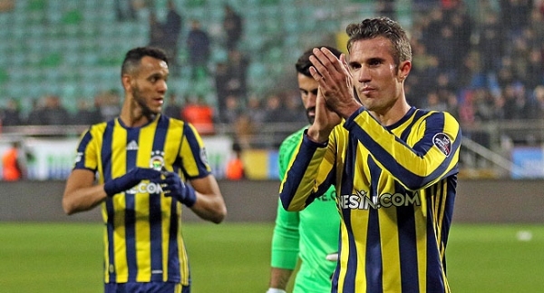 Van Persie, Hollanda'ya gitti