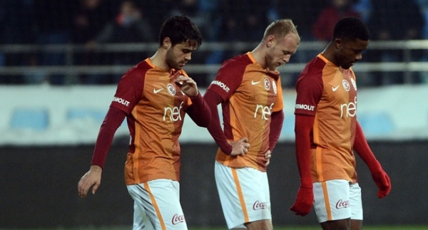 Galatasaray derbilerde kazanmayı unuttu