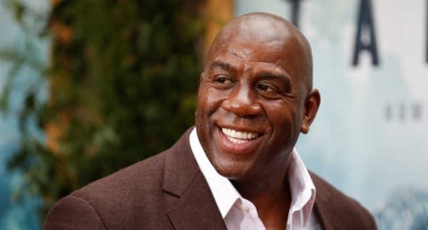 Magic Johnson Lakers'ta görevde