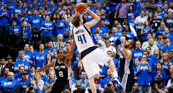 Nowitzki NBA tarihine geçti