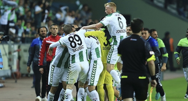 Kupada ilk finalist Atiker Konyaspor