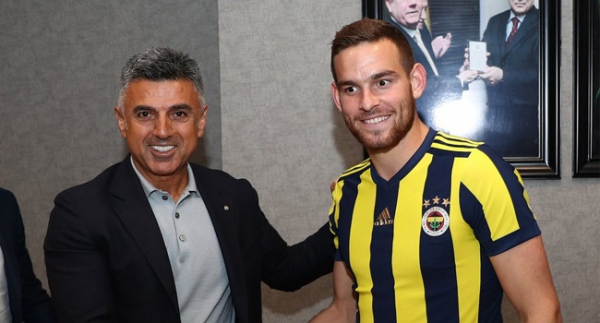 Janssen resmen Fenerbahçe'de