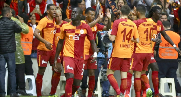 Galatasaray, Avrupa devlerini geride bıraktı