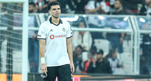 Beşiktaş, Pepe ile yollarını ayırdı