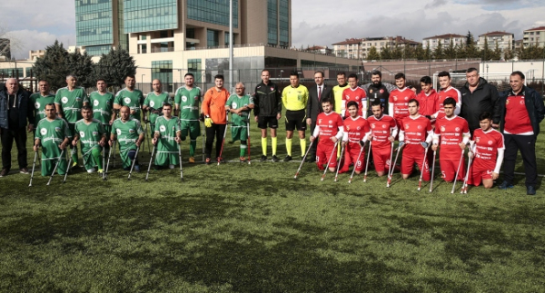 Ampute futbolda Türkiye-Azerbaycan dostluğu