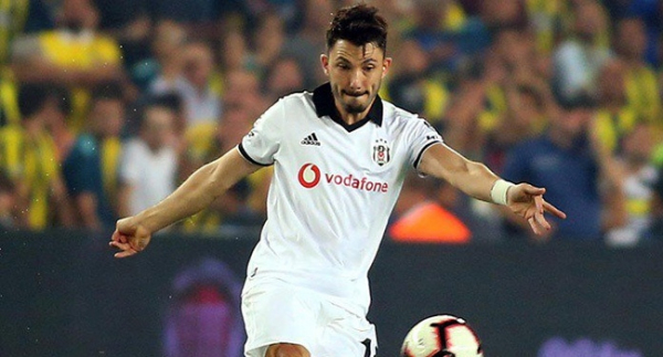 Fenerbahçe, Tolgay Arslan'ı renklerine kattı