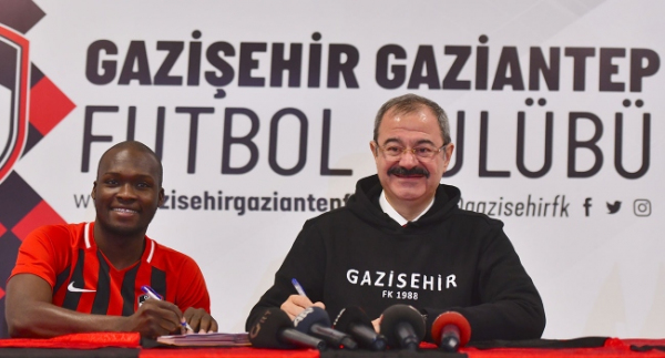 Moussa Sow, Gazişehir Gaziantep'e imza attı